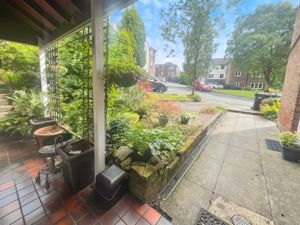 Communal Grounds - click for photo gallery